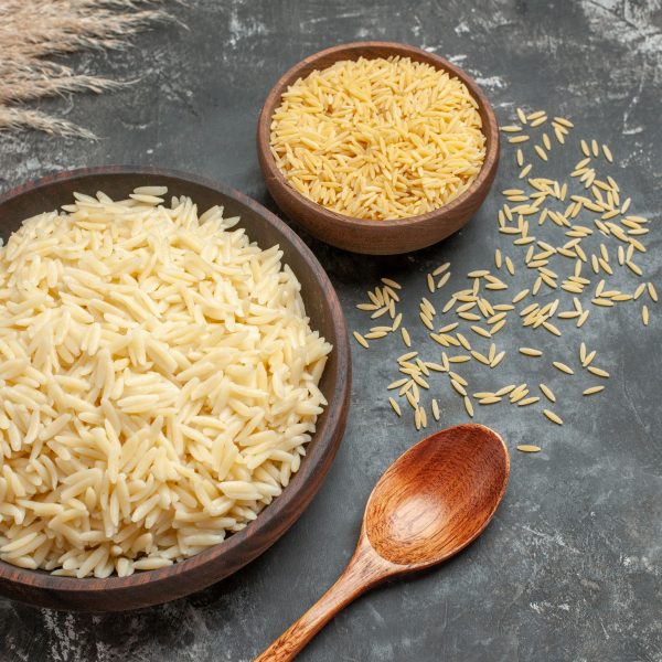 close-up-boiled-rice-brown-wooden-pot